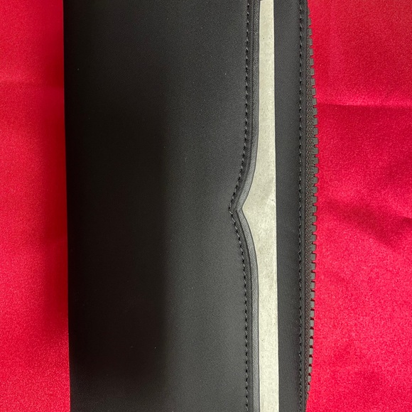 Kate Spade purse and matching wallet - Picture 6 of 8